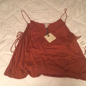 Hinge rust colored tank top